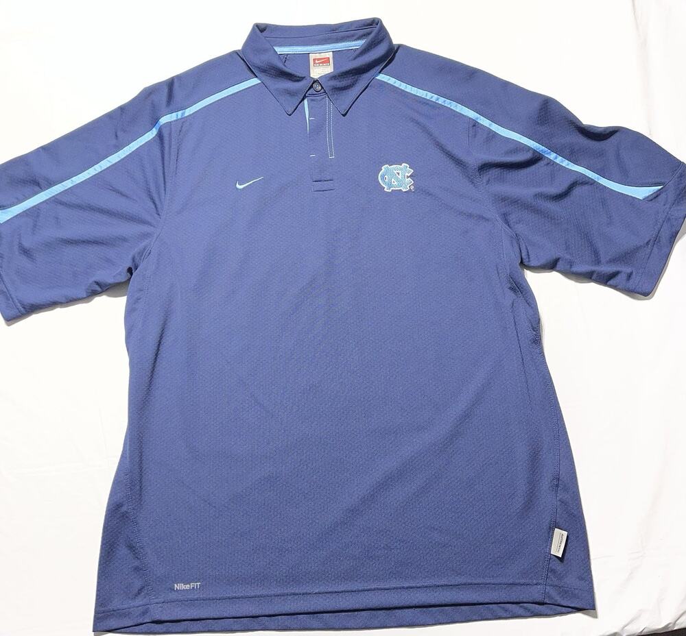 2000s Carolina Tar Heels Men’s L Tar Heel Logo Nike Golf Shirt